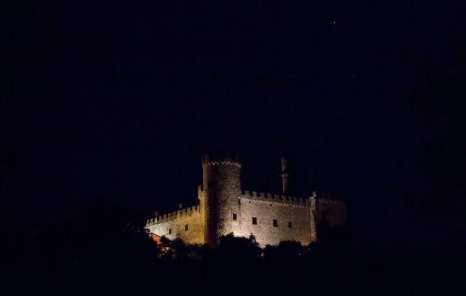 Casa Rural Castillo De Caceres Exterior photo